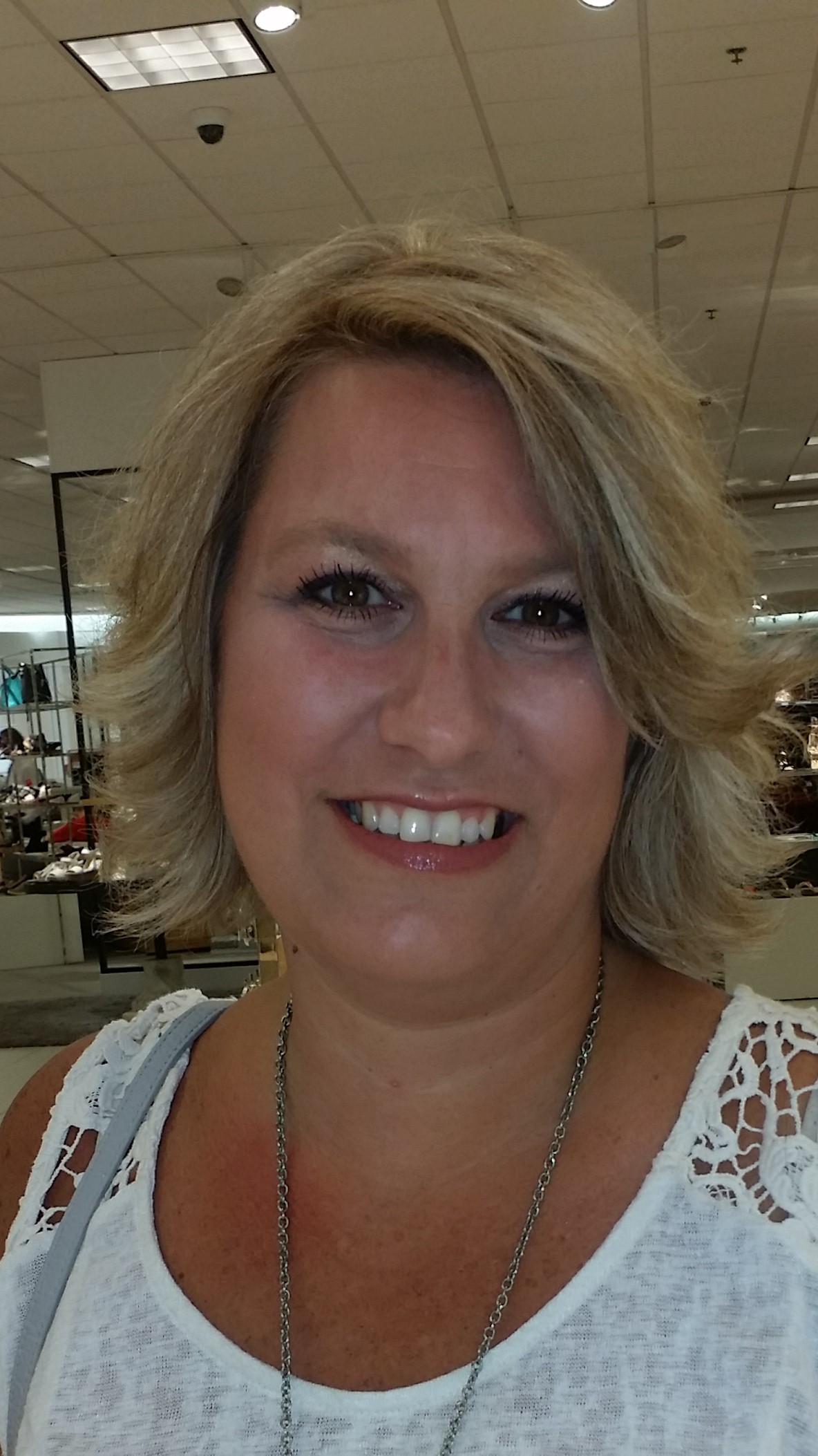 Janet Akins - Dental Recruiter